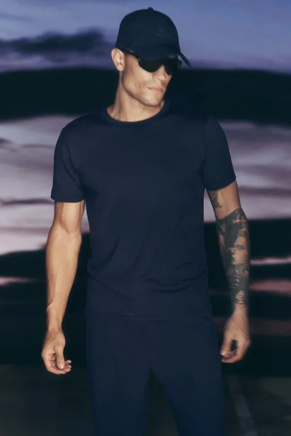 Conquer Reform Crewneck Short Sleeve - Navy